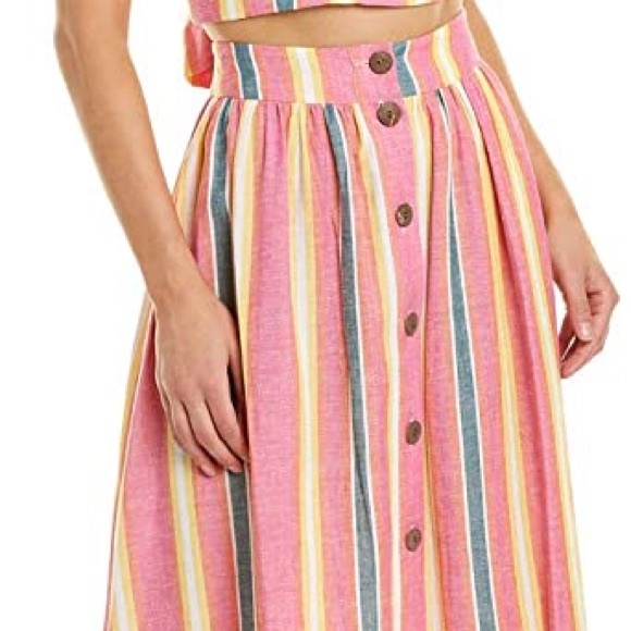 BCBGeneration matching skirt and top pink set - Picture 3 of 7